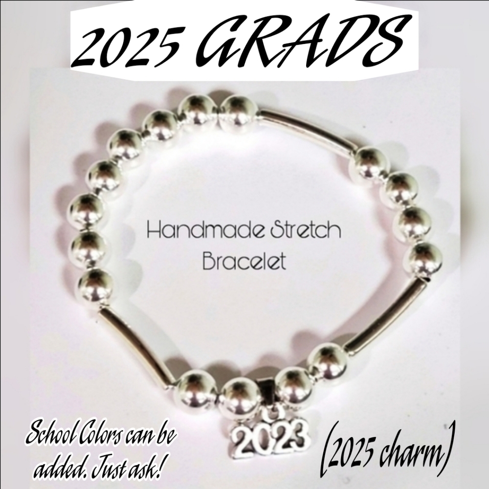 🎓2025 GRADS. 🎉🎈 Handmade stretch bracelet. Sterling silver over brass.
